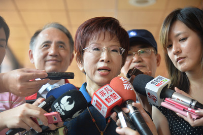 國民黨主席洪秀柱拒絕出席總統蔡英文邀請出席早上的向原住民道歉場合，她表示「感覺不是講真話」，並質疑道歉之後還做了什麼？圖/中央社（資料照片）