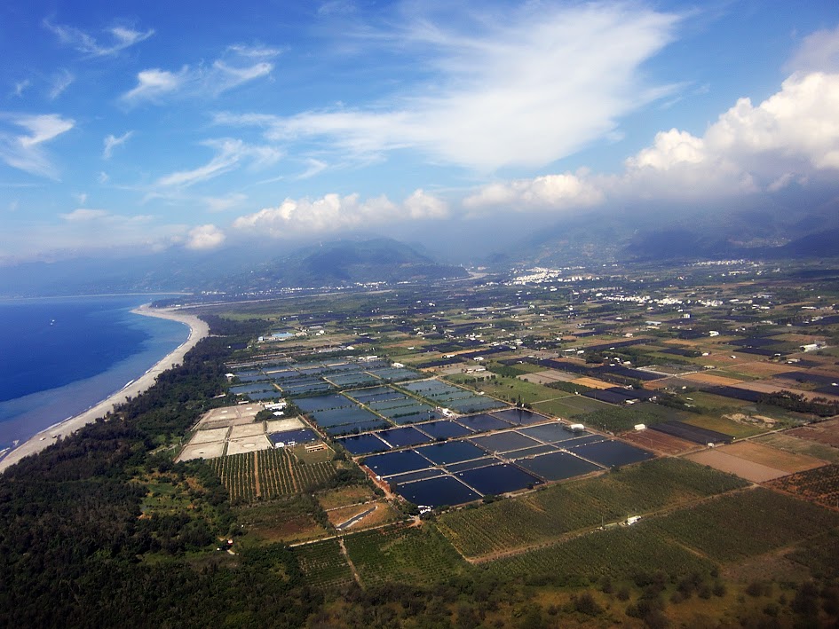 現今農民福利占農業總預算70％以上，已經排擠到農業基礎建設與研發經費，如何新增經費來源加以整合避免再增加國庫負擔，是身為國家領導人應有的態度與格局。（黃謙賢攝）