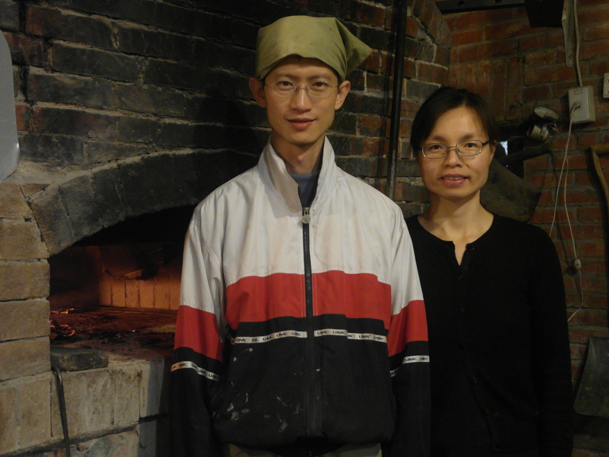 Ria與Ronia夫妻分別離開聯電與鴻海，如今過著最喜歡的烘焙與單車旅遊人生。（記者陳淑貞攝）