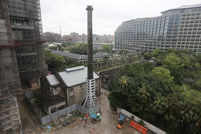 台北市文化局今日針對遠雄在5月15日提送之松山文創古蹟修復計畫進行文資專案小組審查會議，因內容與文資法規定不符，決議不予通過，要求於6月29日前重提複審。（資料照，中央社）