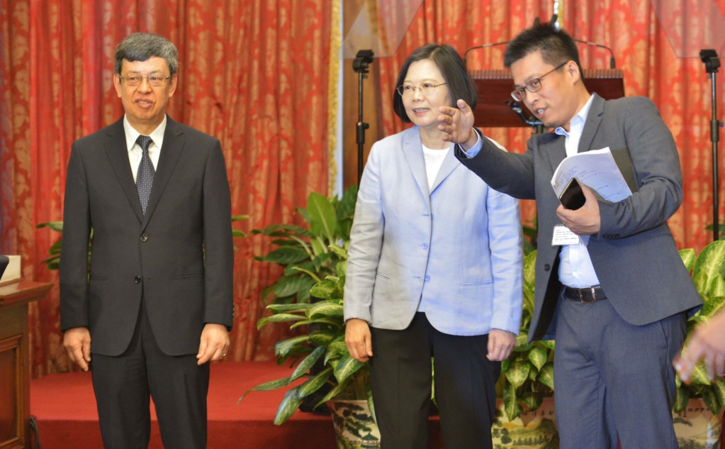 蔡總統：國道收費員問題解決，是政府存在和政黨輪替的意義。攝/郭文宏
