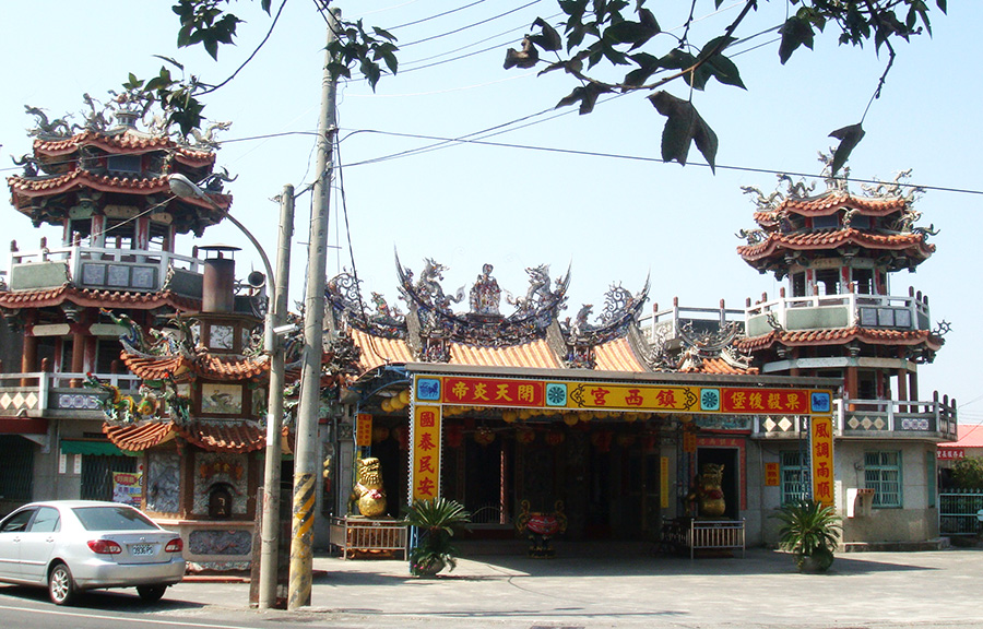 果毅後鎮西宮,主奉神農大帝