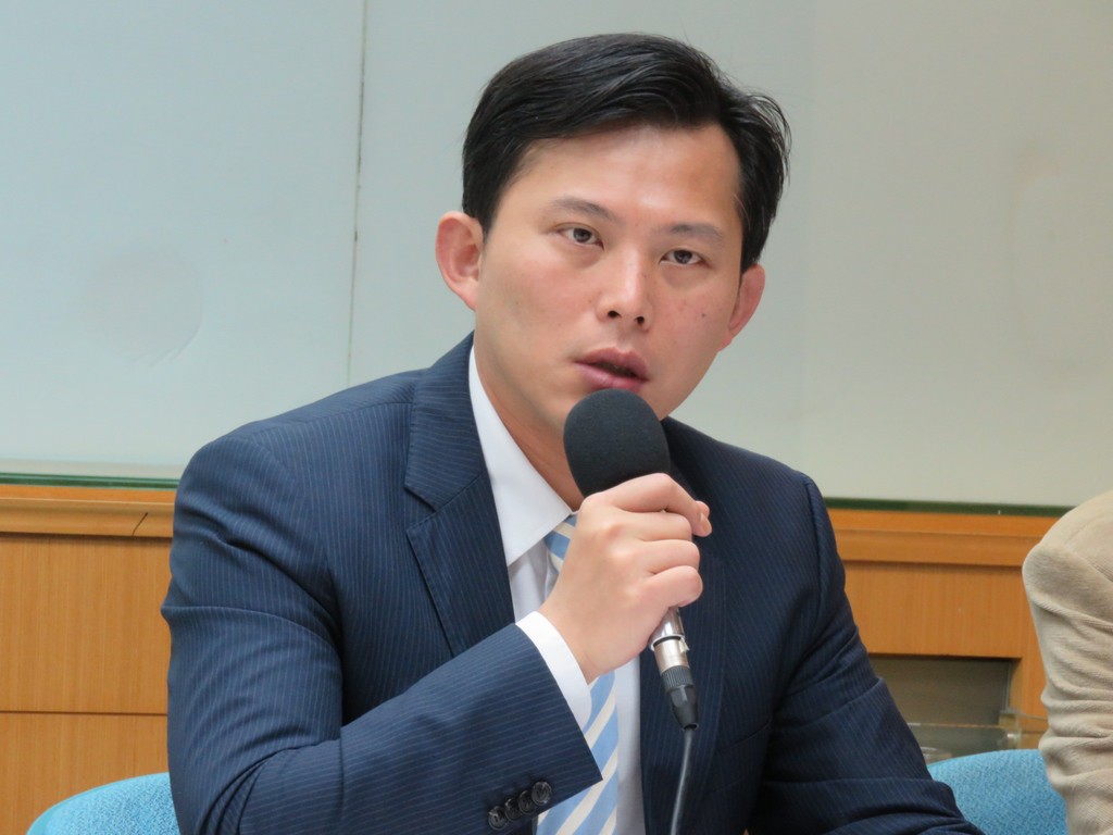 媒體報導，中研院研究員黃國昌可能參選新北市中和立委，對決張慶忠，但黃國昌隨即在臉書上否認。（資料照，記者林冠妙攝20150428）