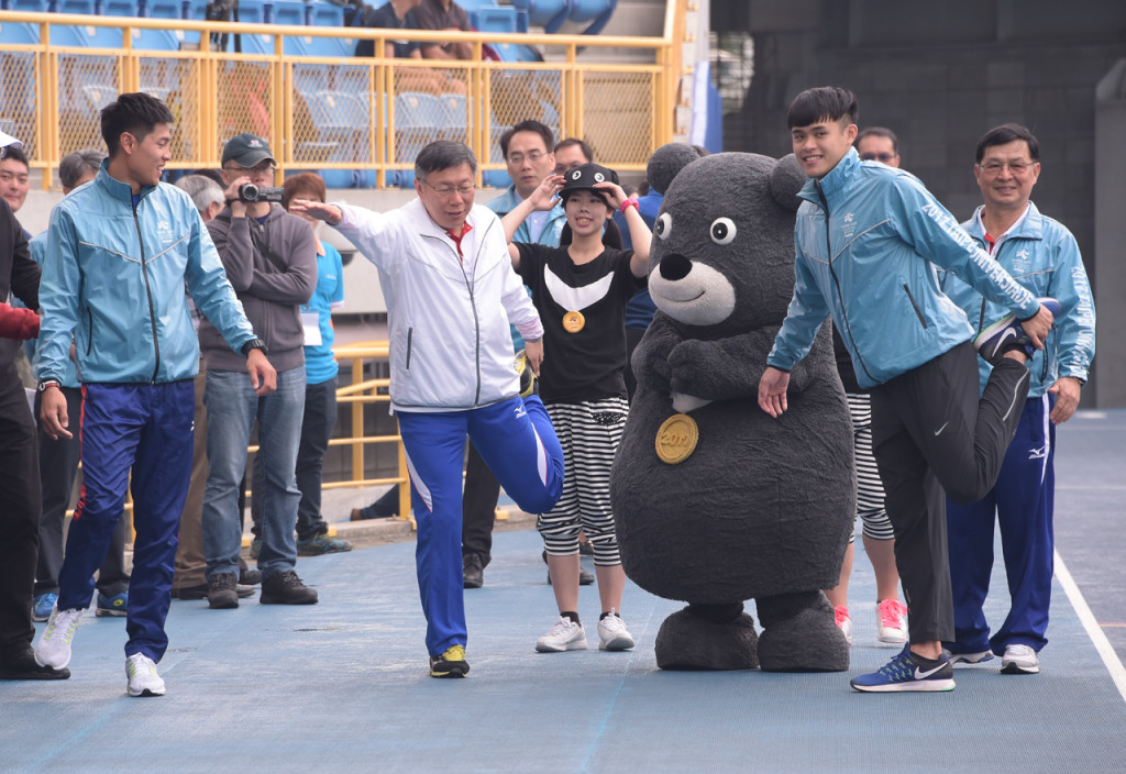 台北市長柯文哲7日表示，上海有些硬體建設是贏我們，但軟體不可能贏台灣，「台北的國民素質還是比較高」。圖／北市府