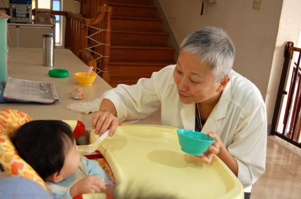 60歲的解慧珍，大半輩子都奉獻在救援孩子的公益事業，30多年來照顧上千名的棄嬰，是台灣棄嬰的母親。(基督徒救世會/提供)