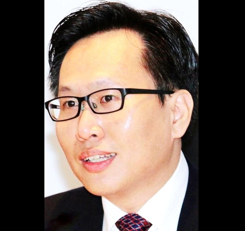 市府推薦陳錦稷任富邦獨董，宣布所得捐公益。（資料照片） 