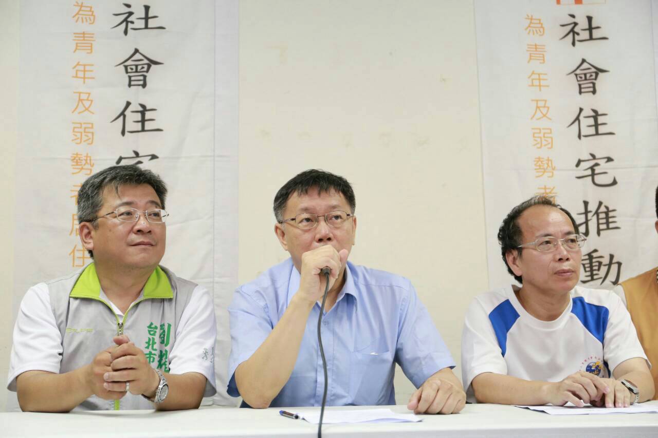 柯文哲：犀利人妻排名，把它當作八卦新聞。（朱蒲青攝）