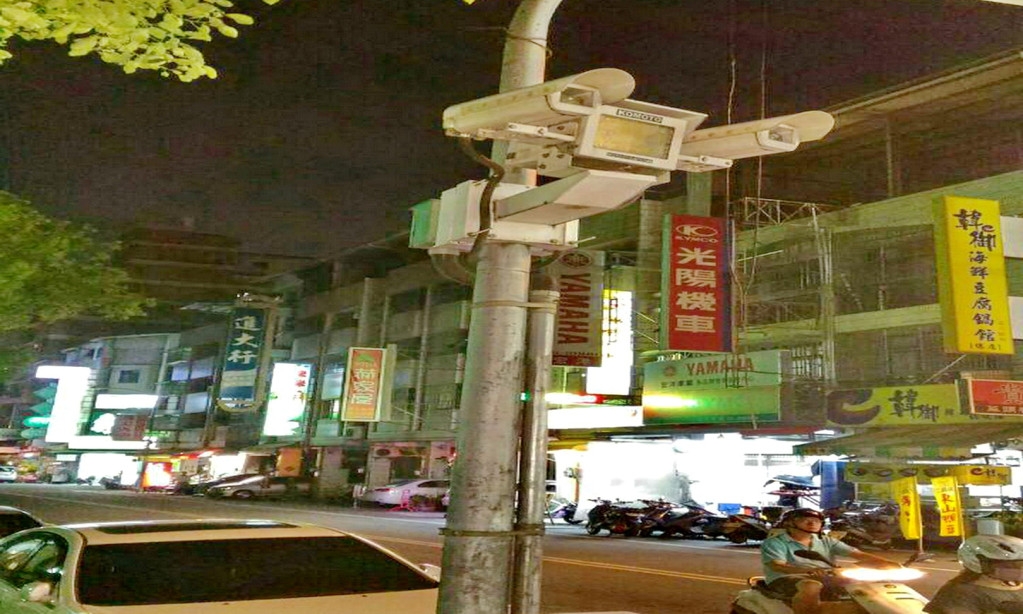 台中市警察破案依賴錄影監視器的機率超過五成，頗有助益。（照片/中市府提供）