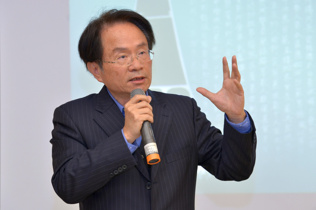 中研院副研究員陳儀深今天向蔡英文喊話「要對自己有信心」，應該對中正紀念堂進行轉型正義，圖/郭文宏