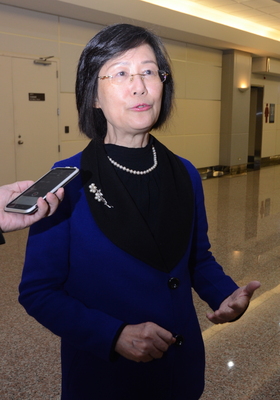 法務部長羅瑩雪赴中訪問五天，1日深夜返台，「海峽兩岸共同打擊犯罪及司法互助協議之執行成效與展望」的報告，報告中指出，協議執行7年多來，對於民眾切身的電信詐騙、網路犯罪，及政府重視的毒品走私等犯罪打擊，皆有相當成效，「民眾非常有感」。(中央社資料照片)
