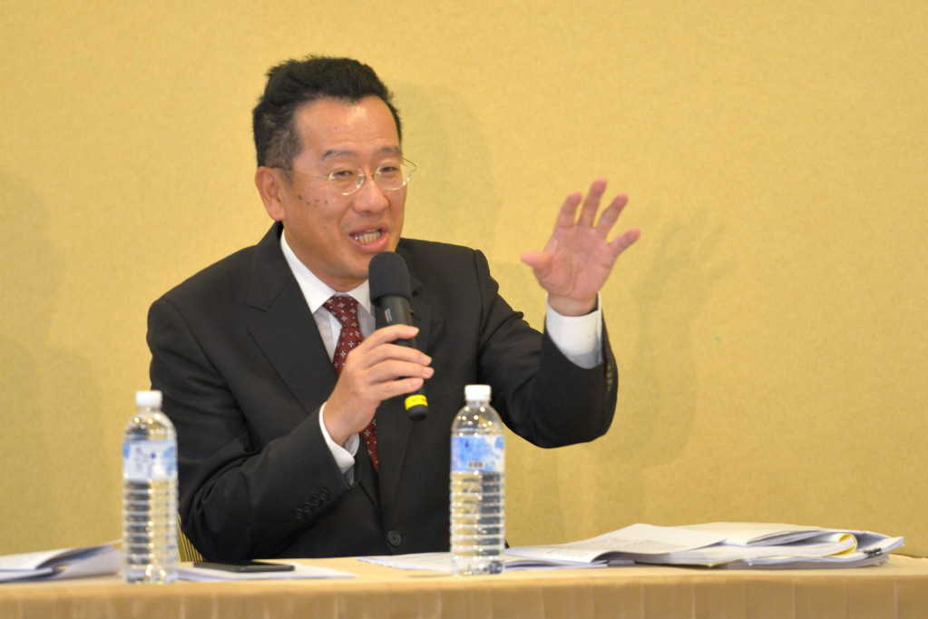 而在監院提釋憲引議之際，黨產會表示，今天下午召開委員會議決議，將在106年4月27日（星期四）上午10時，就中華民國婦女聯合會是否為中國國民黨附隨組織乙案舉行公開聽證。圖為黨產會主委顧立雄  圖/郭文宏，資料照片