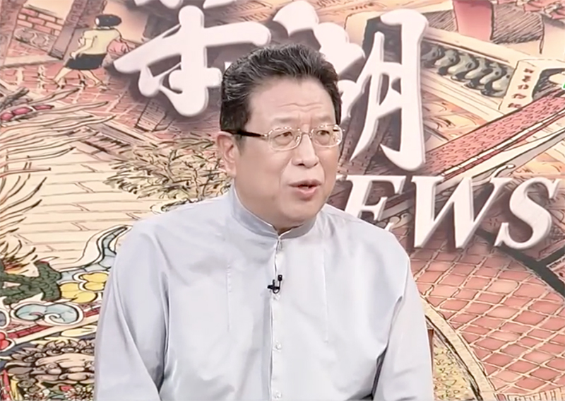 汪笨湖曾經是台灣政論節目最紅不讓的主持人。圖／資料畫面，取材自Wang Benhu@youtube，20120718笨湖NEWS