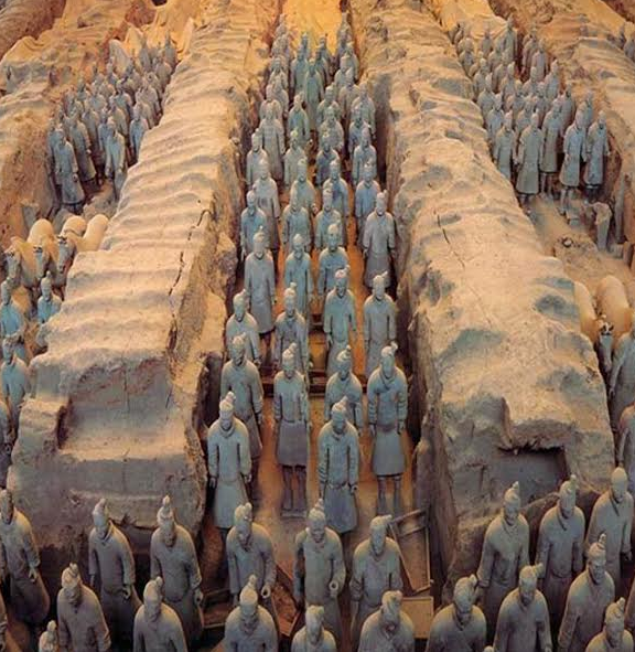 如果以昔視今,那麼,在面對當前野蠻中國崛起的情況下,說實在,包括美國在內的任何一個文明國家,任何一個文明個人,都沒有自以為安全無慮,對毛共中國掉以輕心的本錢。每一個文明國家,每一個文明個人,都有義務要對秦始皇式的中國有清醒的認識,更要有伸張正義的勇氣、良心和準備。