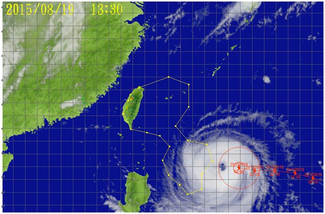 圖為明天追風計畫針對天鵝颱風之預定投落送飛航觀測路徑。（圖由中央象氣局提供）