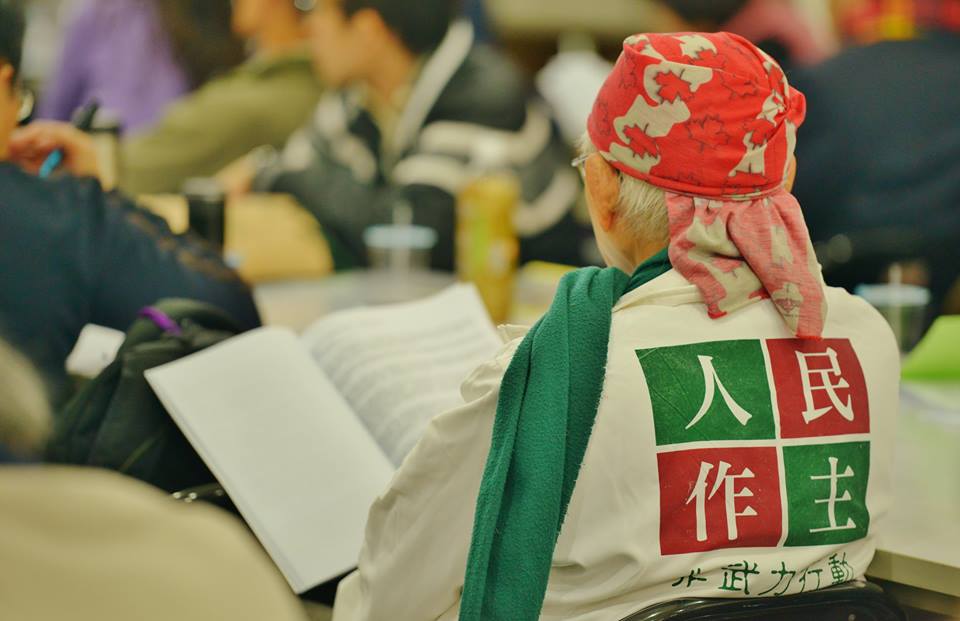 台灣人希望人民作主，其實通常政黨作主；國民兩黨都拿中華民國當招牌，並不希望台灣成為「獨立」的國家。圖／郭文宏