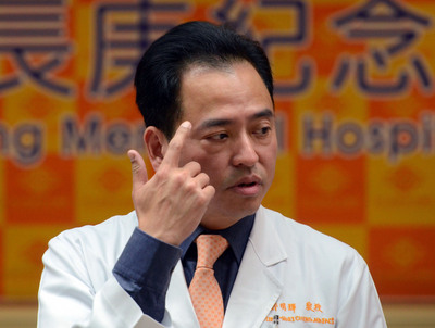 林口長庚醫院副院長鄭明輝(圖)表示，呂冠廷因為身上嚴重灼傷，導致多重器官衰竭23日清晨宣布不治，捐出眼角膜。(中央社資料照片)
