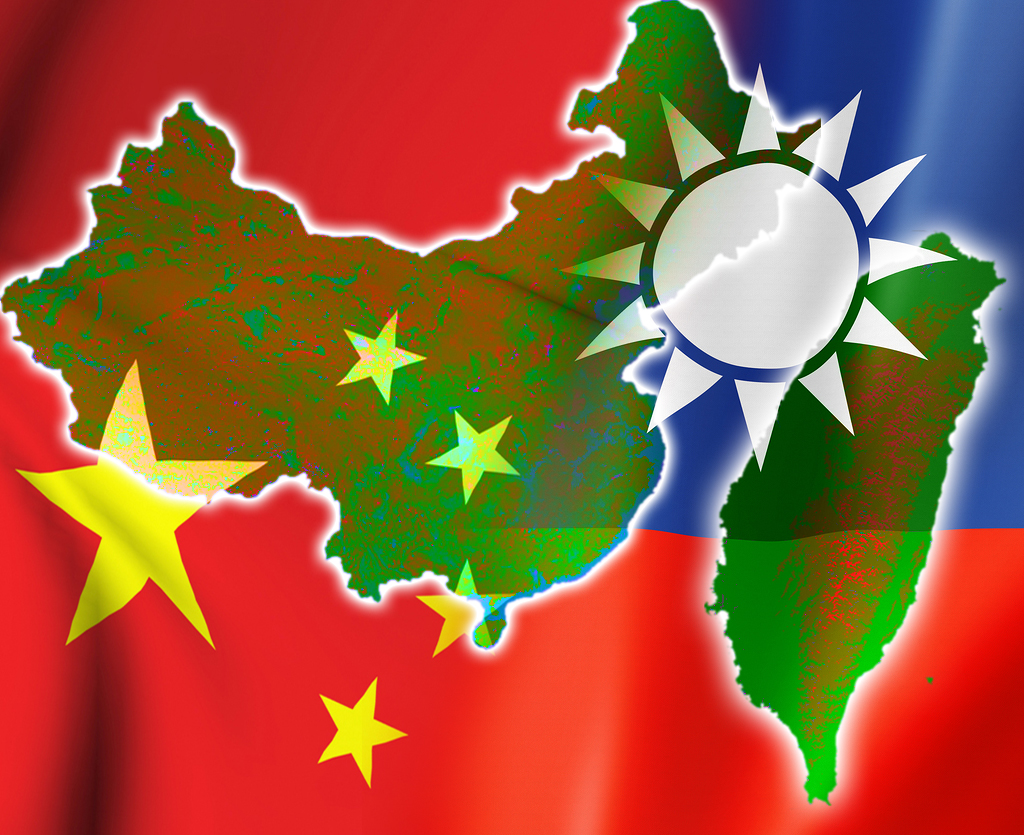 台灣在整個過程，應盡量避免被波及，持盈保泰，搞好內政與改革，不要去玩”一中”的遊戲，那不是台灣玩得起的。圖／網路資料，民報影像合成