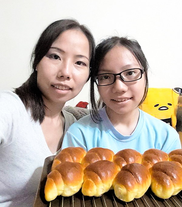 母女倆共同打造烘培手作坊