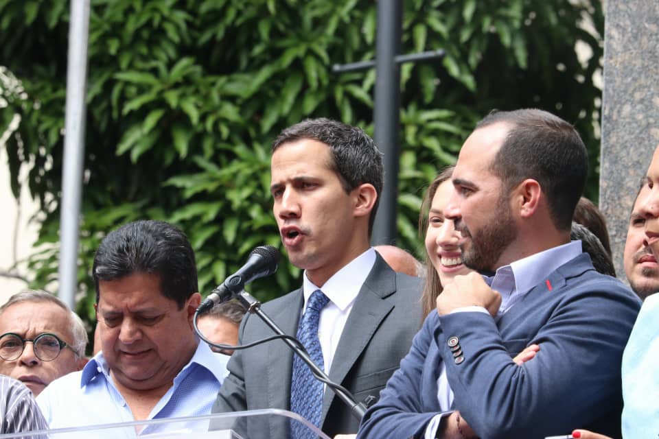 委內瑞拉反對派領導人瓜伊多（Juan Guaido）正在向那些支持民主，並拒絕馬杜洛政權的軍人提供大赦。圖／截自瓜伊多推特（資料照）