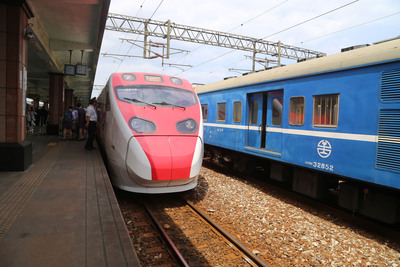 為讓花東地區民眾可以買到台鐵車票，今年端午假期交通部將試辦購票實名制，預定6月1日開始訂票。（中央社資料照）