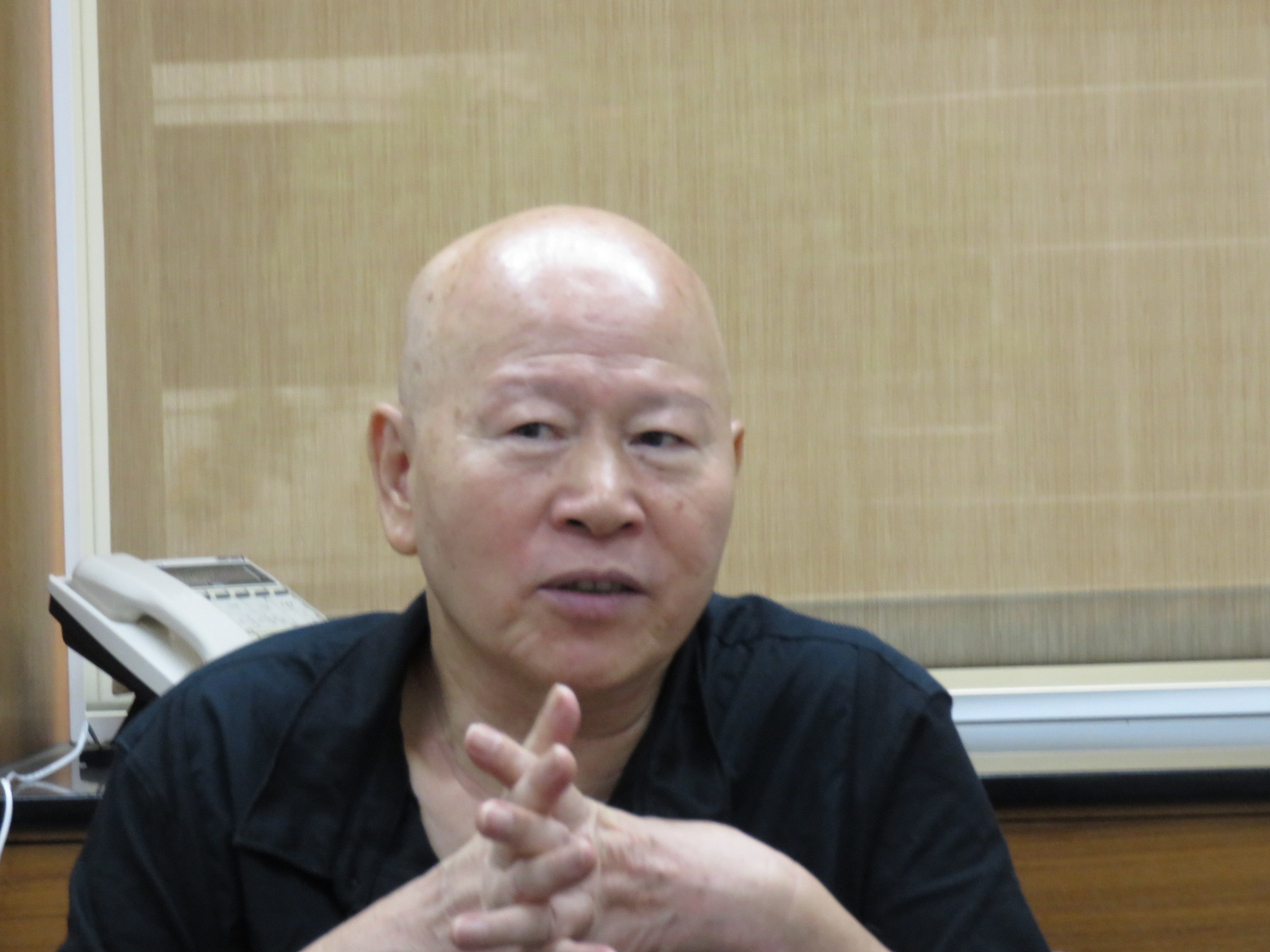 許信良向連勝文喊話 ，輸給柯同樣可名留青史。（朱蒲青攝）
