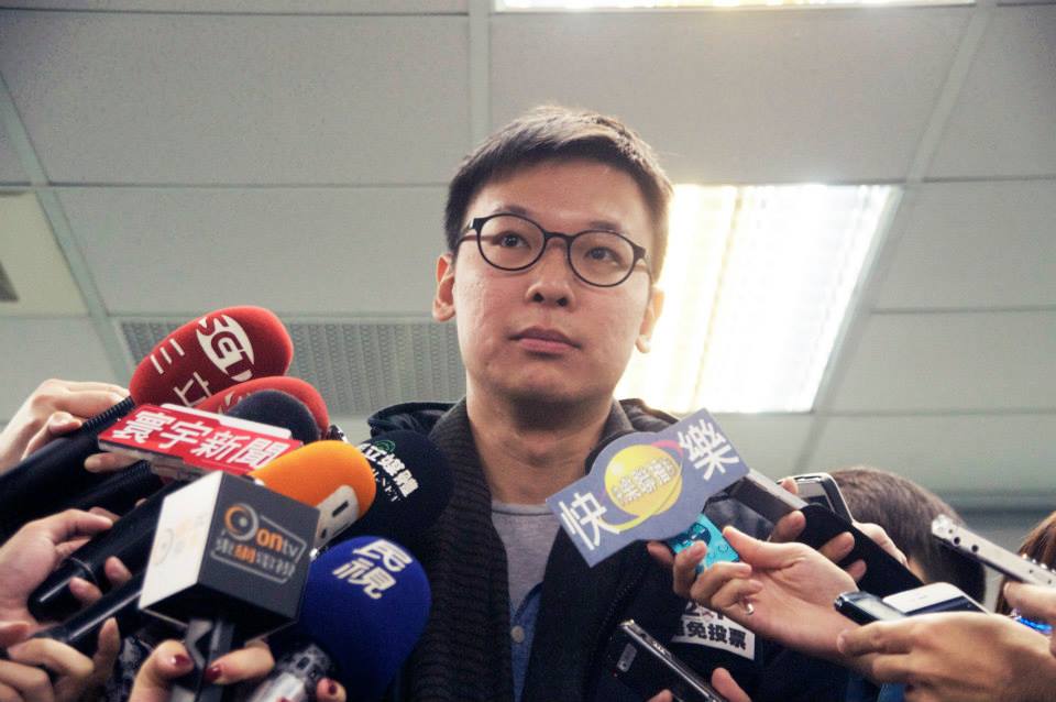 林飛帆因318學運遭提起公訴,對此內政部役政署今(10)日表示,法院未判決確定前,林飛帆可繼續服役;判決確定若有刑期,可因案停役,期滿再回役。(本報資料照片,記者黃謙賢攝)