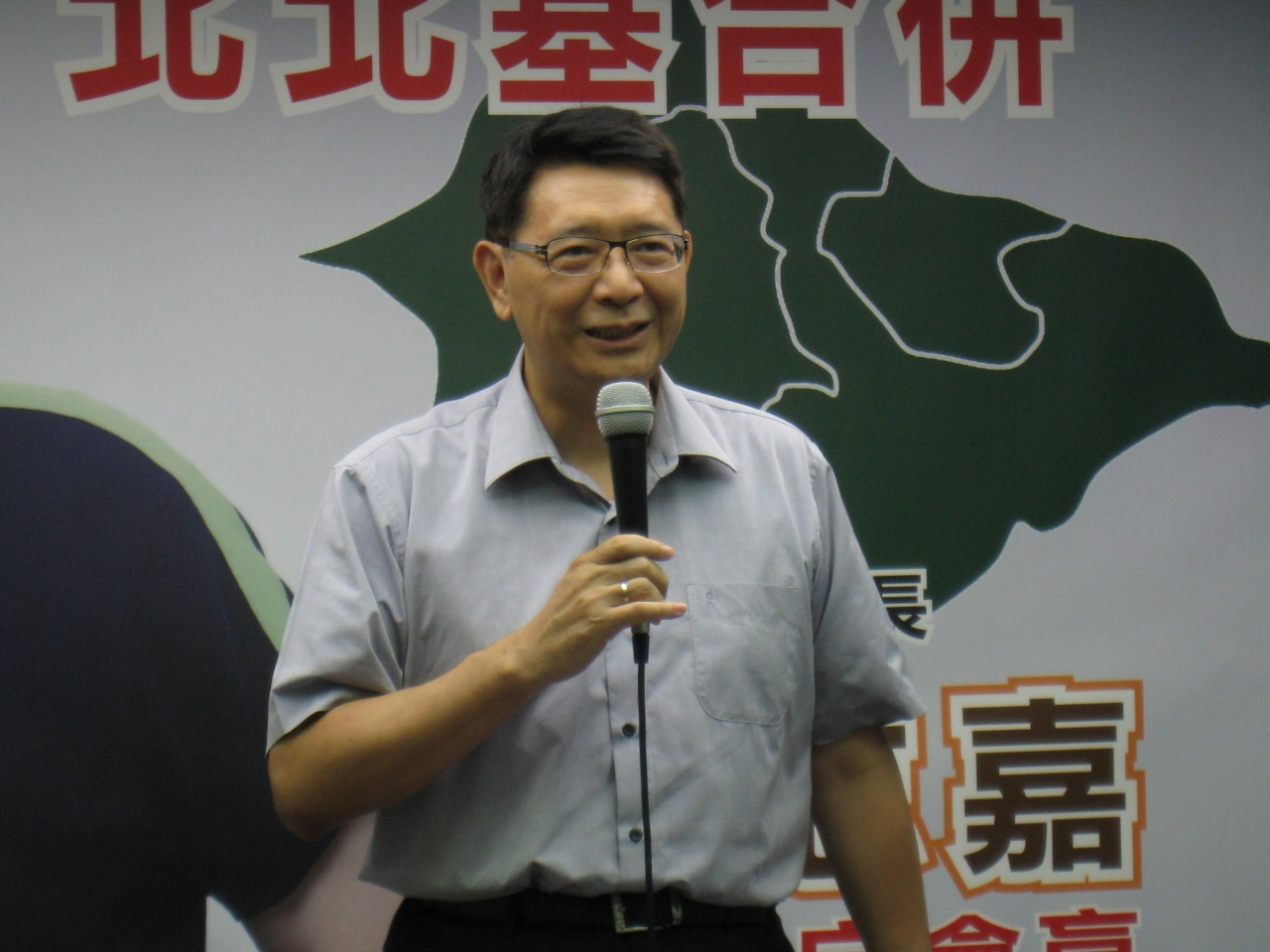 林志嘉批朱立倫迫於無奈宣布參選。（朱蒲青攝）