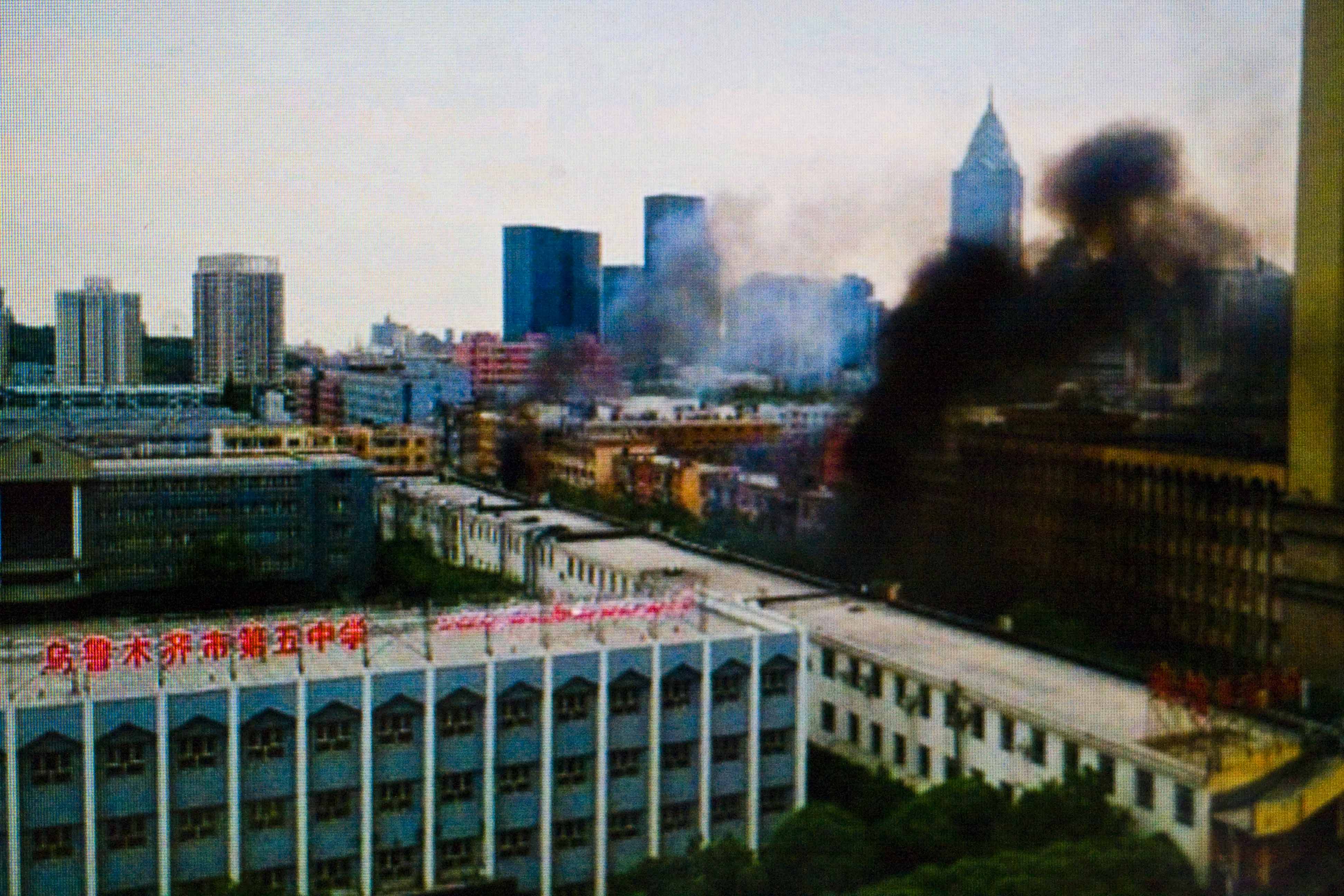 5月22日新疆烏魯木齊市區的恐怖攻擊爆炸案(網路圖片翻攝)