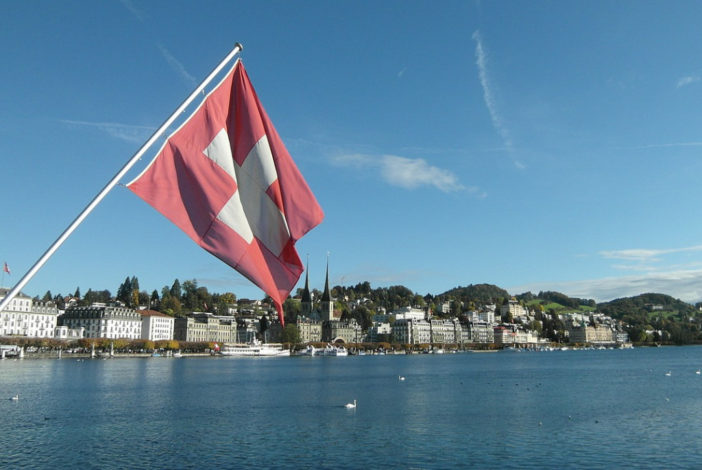 瑞士揮別曾經的貧窮，走向富足，憑的，就是公民力。圖／取自 pixabay (CC0 Public Domain)