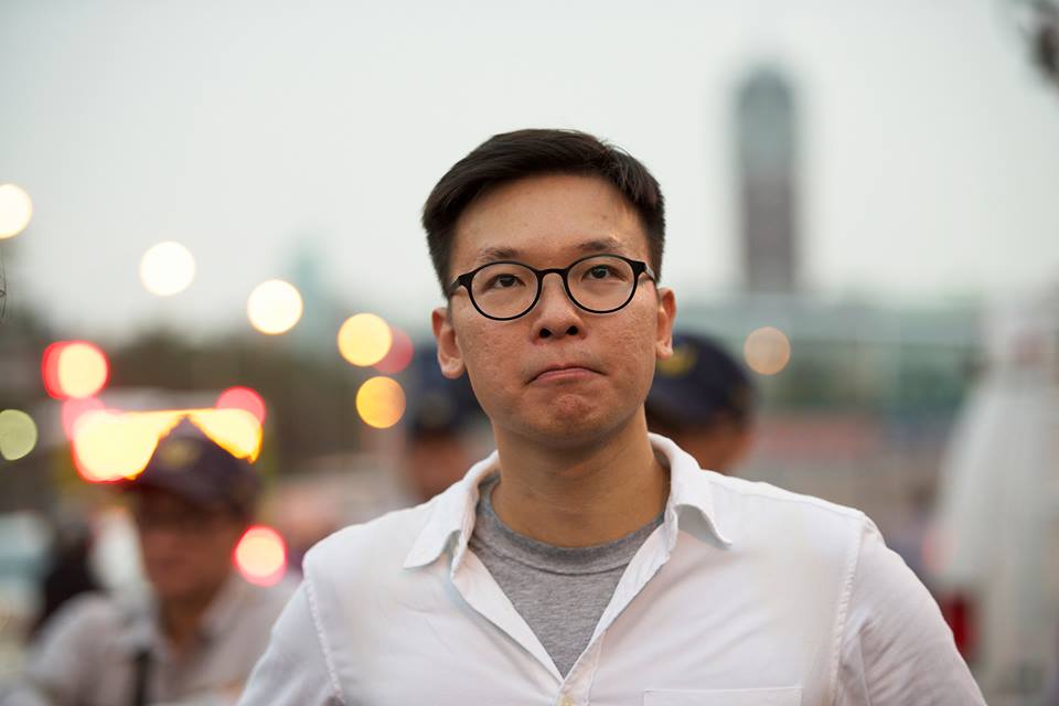 「馬習會」今天在新加坡舉行,林飛帆怒吼「馬英九無法代表台灣人民!台灣不是中國的一部分!」,拒絕承認馬習會所有結果。(黃謙賢攝20151107)