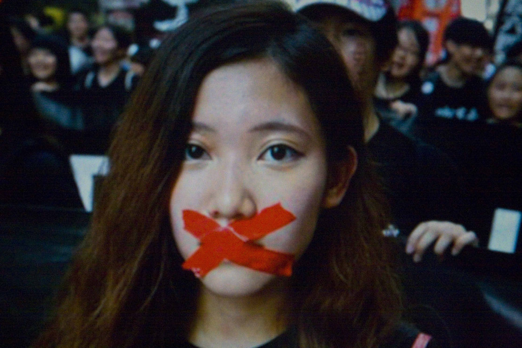 香港雨傘運動的崛起，標幟了香港反噤聲的民主搏鬥（網路圖片翻攝）
