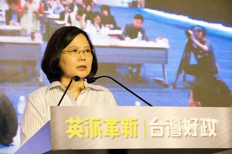 蔡英文：目前國家財政困難，任何政府單位都應該要撙節開支，因此若她當總統，有關房舍修繕只求安全。（黃謙賢攝）