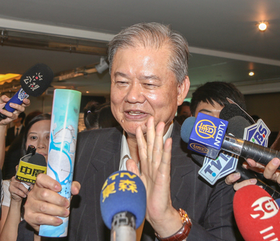 台北市捷運局在日勝生木柵站聯開案中,損失3669萬元,監院調查後通過糾正。圖為日勝生董事長林榮顯。(資料照片,中央社)20151013