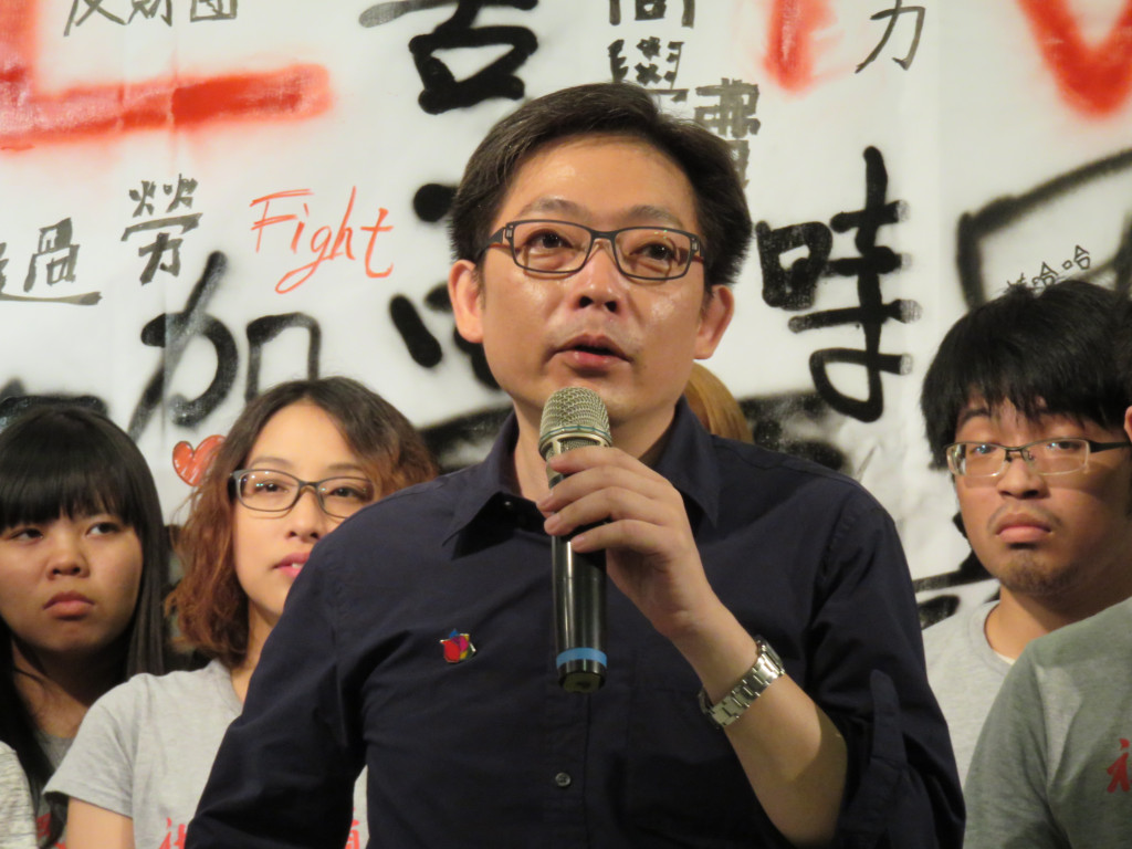 長老教會退休牧師陳勝政在臉書的一則留言,讓不少人看了熱淚盈眶,他因為一餐飯而了解兒子綠社盟北市港湖區立委候選人陳尚志(圖),並且願意把兒子奉獻給社會。(民報資料照片,劉明堂攝)