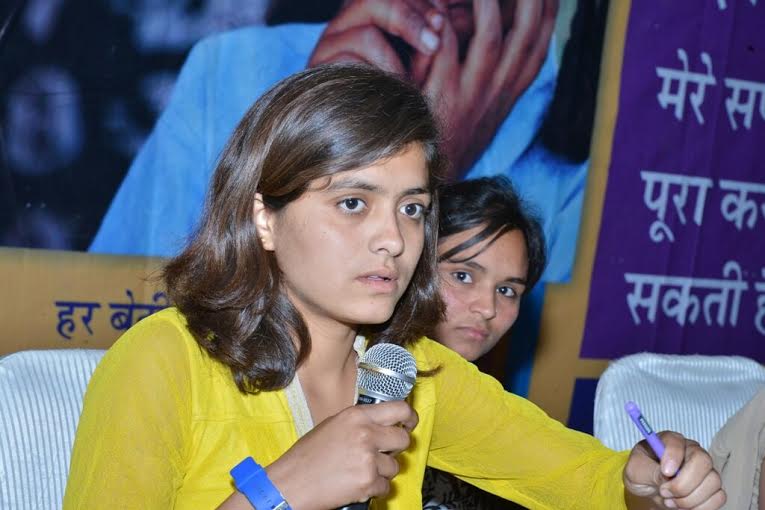 「亞洲女孩人權研討會」將於明、後2天在新店矽谷會議中心舉辦,3名亞洲女孩人權大使今天訪台,圖為來自印度的暢妲.賈特(Chanda Jat),其倡議女孩教育權、抵制童婚,參與提升女孩自我權利意識等計畫。(圖由勵馨基金會提供20151006)