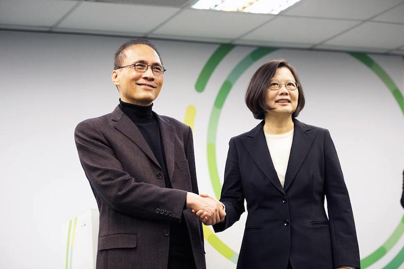 蔡英文今天公布閣揆人選，她強調，林全對未來政府施政方向的掌握，無人能及。（黃謙賢攝）