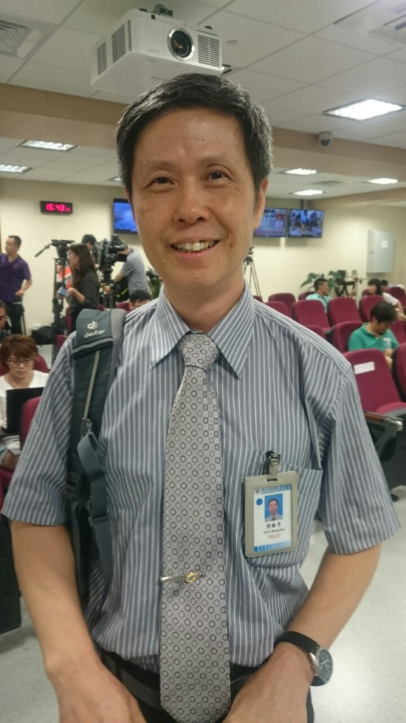 一向隱身幕後的中科院雄風計畫總工程師周勝男，為雄三誤射遭起訴的飛彈士主動向媒體「求情」，請大家以同理心看待這位海軍好同袍。圖／何豪毅攝