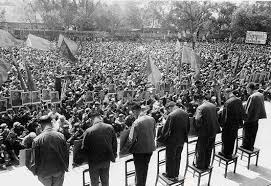 中共靠農民革命起家，不僅迫害無數的地主，也摧毀中國農村的善良傳統。(圖片取自網路)