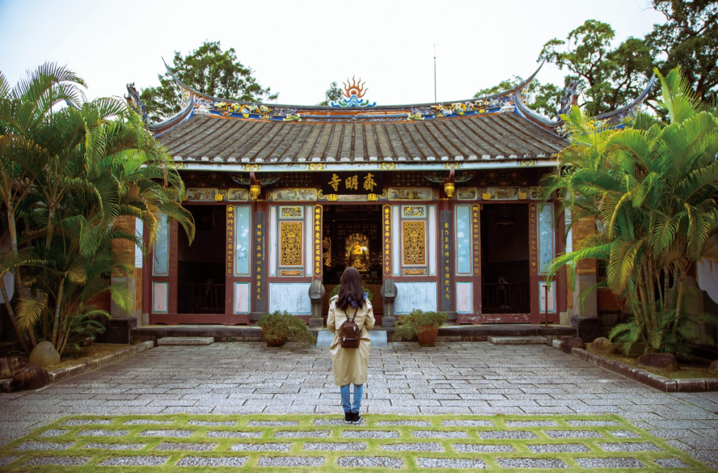 古樸雅致的齋明寺，凝聚當地信仰及人文風景。圖／陳培峯