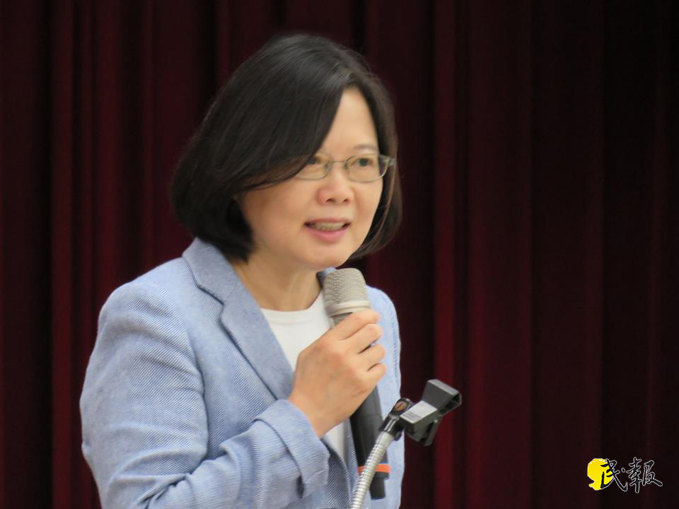 針對民進黨呼籲特偵組重啟追查頂新捐給國民黨的525萬元金流去向，國民黨文傳會主委林奕華今(7)日批評，民進黨老調重彈，一再跳針地將已經明確澄清的實情，作為誣陷對手的工具，她呼籲民進黨主席蔡英文應該停止負面抹黑，還給台灣民眾一個乾淨的選舉環境。（本報資料照片，劉明堂攝）