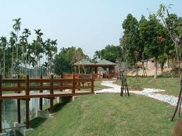 第四屆環境教育獎,彰化縣大丘園及陳仕賢分別獲得民營事業組及個人組優等。第五屆已開始受理報名,歡迎更多彰化鄉親來挑戰。(圖取自網路)