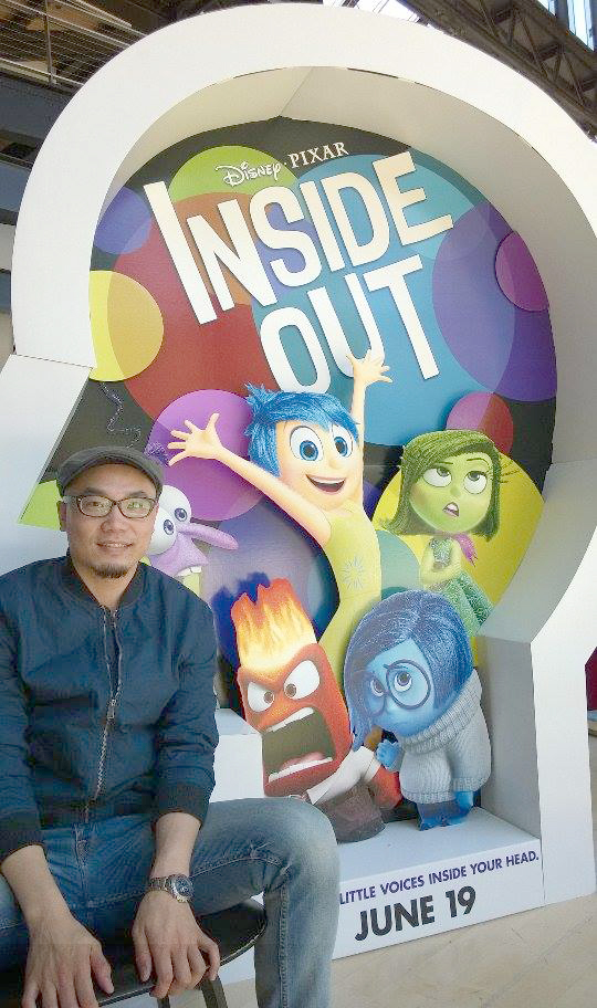 台灣之光!皮克斯大片「腦筋急轉彎」分鏡是出身台灣彰化囝仔的張永翰畫的,他未畢業就被已皮克斯動畫工廠相中變成正式員工,去年起還繪製卡片投入偏鄉公益。