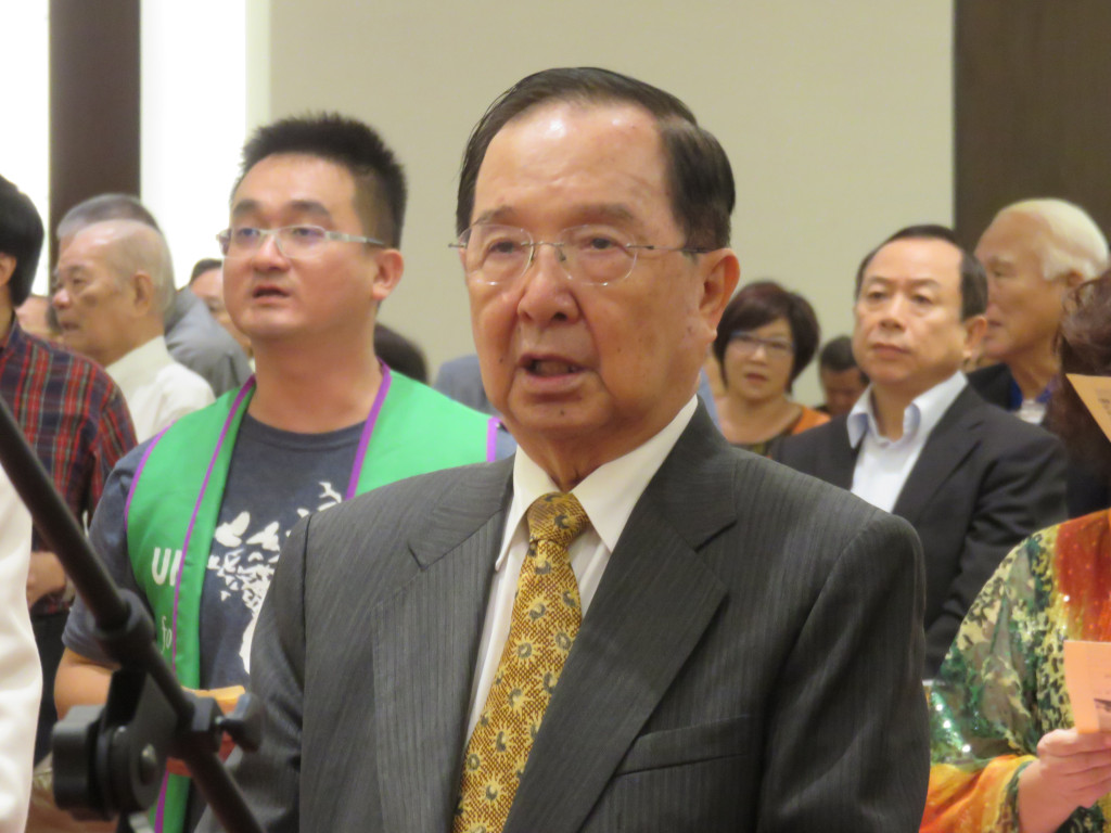 遭部分輿論批評「獨派佔位子」，吳澧培今（22）日晚間對此無奈表示，「他們要怎麼說，說什麼獨派占位子，幾千個位子，十幾年來只推薦一個人，要怎麼佔位子，我不懂」。圖／林冠妙