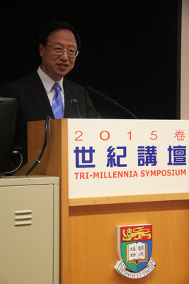 前行政院長江宜樺近日接受美國《哈芬登郵報》訪問,與年輕人談政治,他不後悔當初入閣從政,經歷政治學者無法體會的諸多關頭,年輕人從政要認清政治的艱難,更要有熱情。圖為江宜樺今年5月在香港發表專題演講。(中央社)