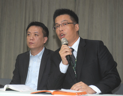 準環保署長李應元今天與蔡英文接見環團，李應元意外幫林全公布院長辦公室主任施克和，施現任民進黨政策會首席副執行長。（中央社）