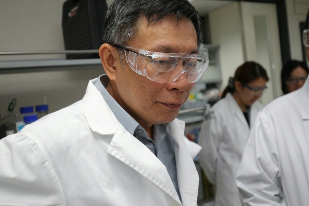 北市再次將大巨蛋案移送法務部，總統府發言人陳以信痛批「柯市長又來了！」，嗆聲何不直接移送檢調？台北市長柯文哲19日表示，副本也會送特偵組和地檢署，意思是一樣的。（圖北市府提供）