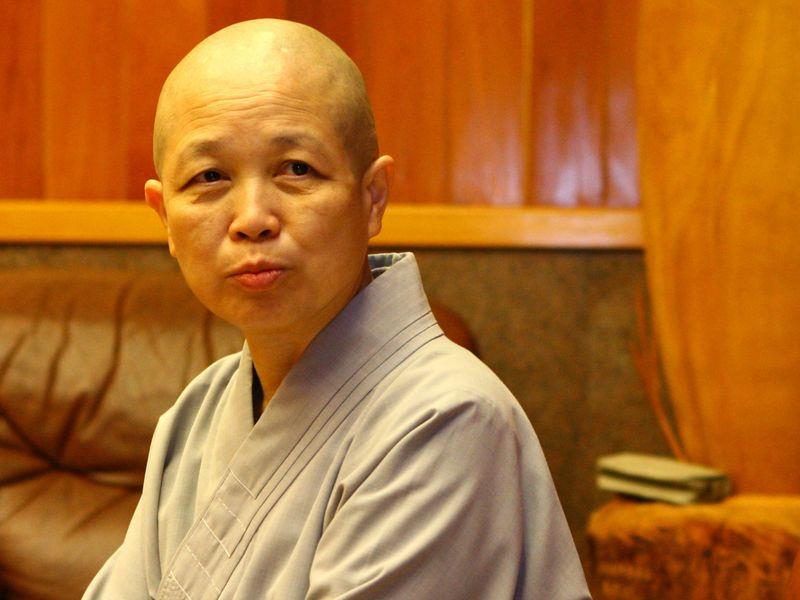 經不起昭慧法師不清楚狀況的瞎攪和，兩周來，「慈濟風暴」方興未艾，話題愈扯愈多、愈遠。（中央社資料照）