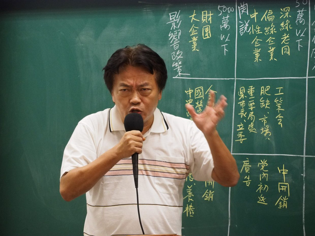 台聯黨主席劉一德20日在一場專題研討中,針對台灣政商權力關係和政治契約關係,提出「現代井田制度」新說,頗具啟發性。圖/張家銘