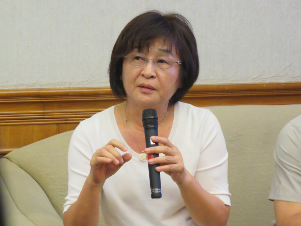 護照被扣事件，民進黨立委蘇治芬認為不影響台越雙方關係。她表示，此行看到越南的國家的年輕人很有活力，也很有主張，越南的人民也非常友善，「都覺得滿舒服的，對這件事情（台塑污染案）也很有主見，有他們的想法」。此外她也強調越南有很多商機。圖／唐詩