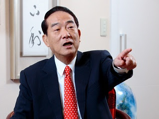 宋楚瑜自認不老，想再出來選總統。一般認為他只會再度自取其辱......。 （網路資料翻攝）